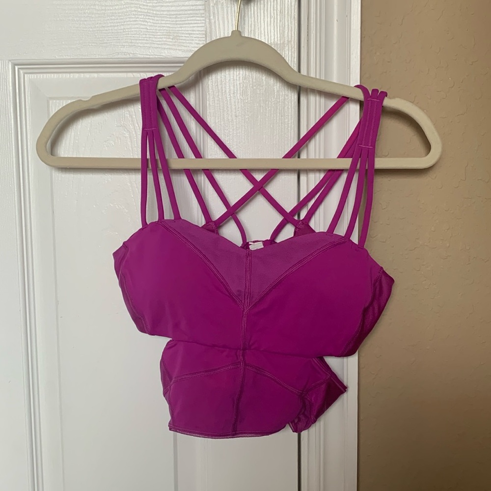 Lululemon crop top